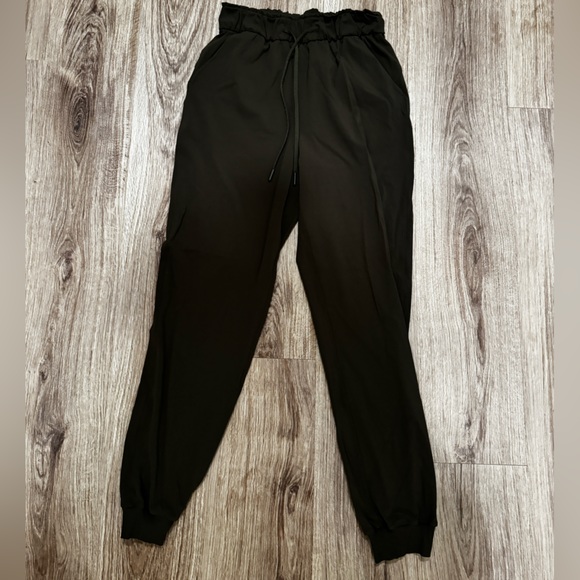 Stretch High-Rise Jogger *Full Length - Greeb - Picture 2 of 3